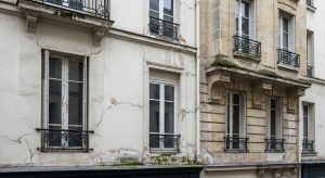 facade-renovee-defauts-visibles